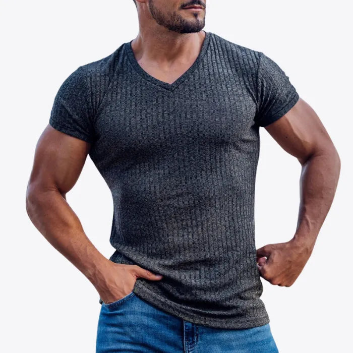 Muskelshirt mit V-Ausschnitt – Betont die Form, Maximiert den Stil 5